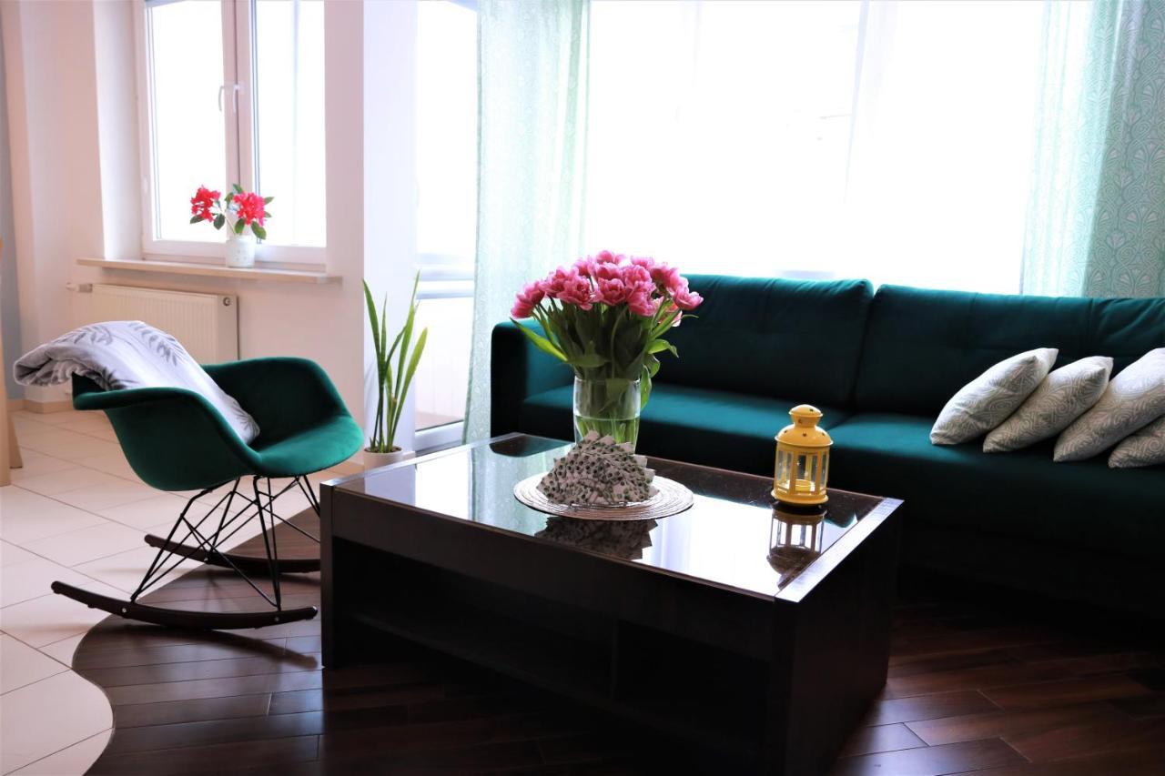 Stylish And Spacious By Cooee Apartments Warsaw Ngoại thất bức ảnh